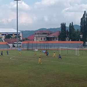 DARI BK PORPROV JABAR 2025 DI KABUPATEN KUNINGAN. KUNINGAN 1 – 0 INDRAMAYU.  PERTANDINGAN NYARIS RICUH GARA GARA KEPEMIMPINAN TIM WASIT YANG KURANG PROFESIONAL