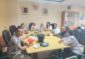 SAATNYA GUBERNUR ‘KDM’ MENYERAHKAN PENGELOLAAN OBJEK WISATA WADUK DARMA KEPADA PEMKAB KUNINGAN DAN BUMDES JAGARA KECAMATAN DARMA.